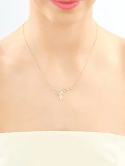 Naszyjnik z żółtego złota z diamentami - 0,03 ct - próba 375