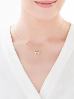 Naszyjnik z żółtego złota z diamentami - motyl - 0,02 ct - próba 375
