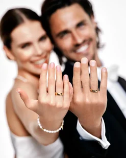 Obrączki Ślubne Apart.  Żółte złoto. Wzór 4/268