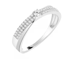 Pierścionek srebrny z cyrkoniami