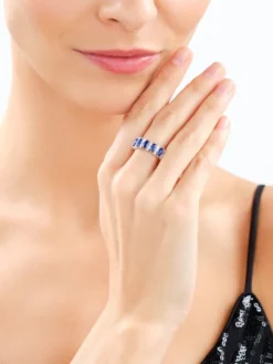 Pierścionek srebrny z cyrkoniami