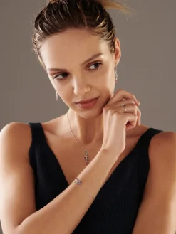 Pierścionek srebrny z cyrkoniami