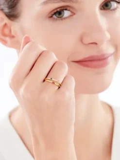 Pierścionek srebrny z cyrkoniami