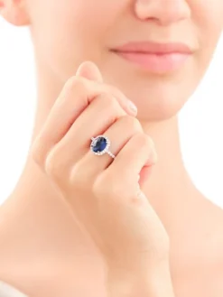 Pierścionek srebrny z cyrkoniami