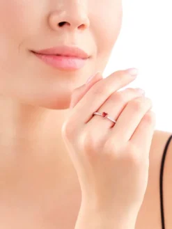 Pierścionek srebrny z cyrkoniami - serce