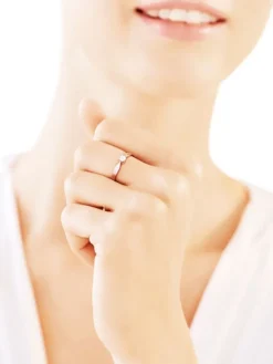 Pierścionek z białego złota z brylantem - 0,10 ct - próba 585