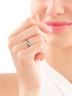 Pierścionek z białego złota z diamentami - 0,32 ct - próba 585