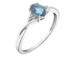 Pierścionek z białego złota z diamentami i topazem London Blue - próba 585