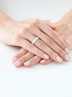 Pierścionek z białego złota z brylantami - 0,39 ct - próba 585