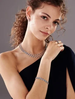 Pierścionek z białego złota z brylantami i szafirami - próba 585