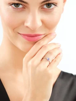 Pierścionek z białego złota z brylantami i tanzanitem - próba 585