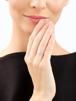 Pierścionek z białego złota z brylantami laboratoryjnymi - 0,50 ct - próba 585