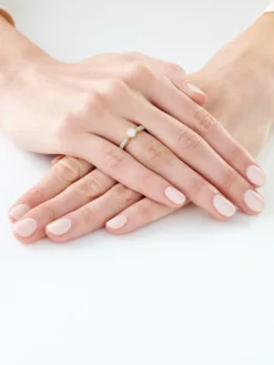 Pierścionek z żółtego i białego złota z brylantami - 0,25 ct - próba 750