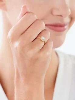 Pierścionek z żółtego i białego złota z diamentami - 0,23 ct - próba 585