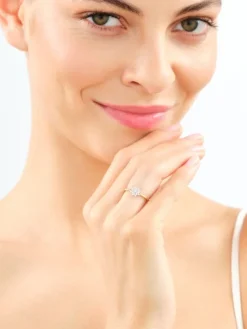 Pierścionek z żółtego i białego złota z brylantami - 0,15 ct - próba 585