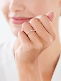 Pierścionek z żółtego i białego złota z diamentami - 0,15 ct - próba 585