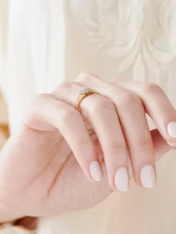 Pierścionek z żółtego złota z diamentami - 0,24 ct - próba 585