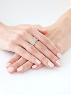 Pierścionek z żółtego złota z diamentami - 0,31 ct - próba 585