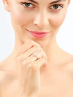 Pierścionek z żółtego złota z diamentami - 0,12 ct - próba 585