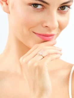 Pierścionek z żółtego złota z brylantami - 0,15 ct - próba 585