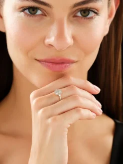 Pierścionek z żółtego złota z diamentami - 0,29 ct - próba 585