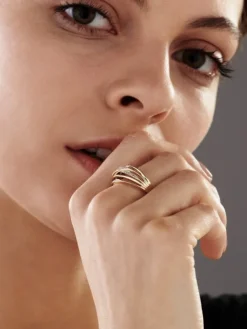 Pierścionek z żółtego złota z diamentami - 0,15 ct - próba 585