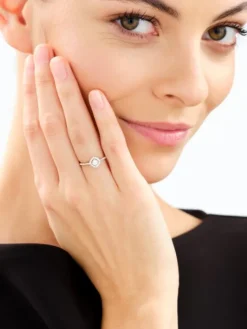 Pierścionek z  żółtego złota z brylantami - 0,35 ct - próba 585