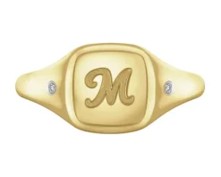 Pierścionek z żółtego złota z diamentami - sygnet - litera M - 0,01 ct - próba 375