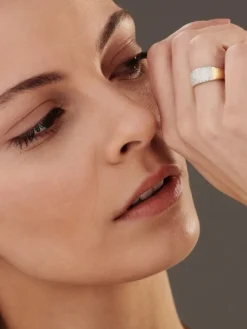 Pierścionek z żółtego złota z brylantami - 0,40 ct - próba 585