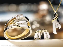 Pierścionek z żółtego złota z brylantami - 0,11 ct - próba 585