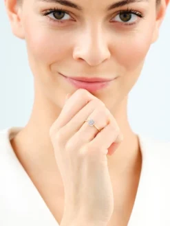 Pierścionek z żółtego złota z diamentami - 0,08 ct - próba 585