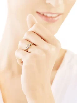 Pierścionek z żółtego złota z diamentami - 0,08 ct - próba 585