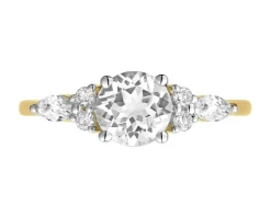 Pierścionek z żółtego złota z brylantami i topazami białymi - próba 585