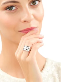 Pierścionek ze stali szlachetnej