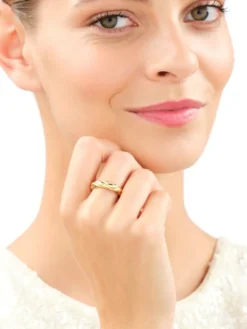 Pierścionek ze stali szlachetnej