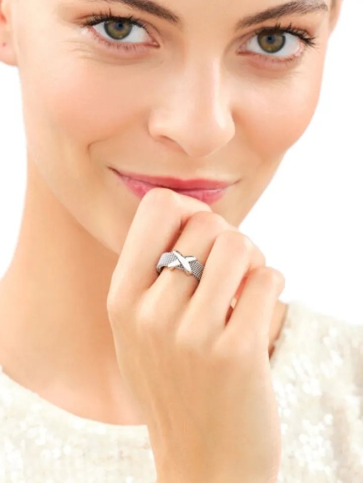 Pierścionek ze stali szlachetnej