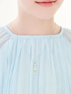 Zawieszka srebrna - krzyż