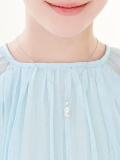 Zawieszka srebrna - medalik Matka Boska