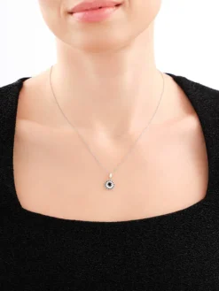 Zawieszka srebrna z cyrkoniami - rozeta