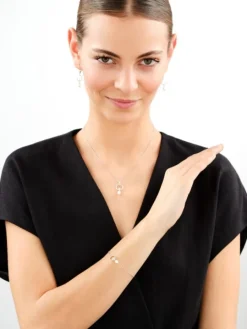 Zawieszka srebrna z perłą i cyrkonią - koło