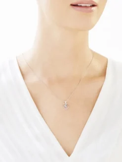 Zawieszka z białego złota z diamentami - medalik Matka Boska, serce - 0,006 ct - próba 375