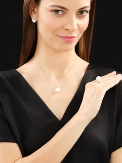 Zawieszka z białego złota z brylantami i perłą South Sea - próba 585