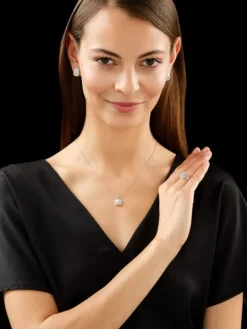 Zawieszka z białego złota z diamentami - 0,72 ct - próba 585