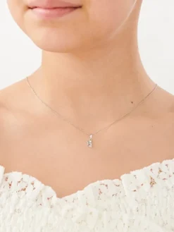 Zawieszka z białego złota z diamentem - aniołek - 0,003 ct - próba 585