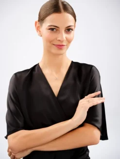 Zawieszka z różowego złota z diamentami i morganitem - próba 585