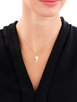 Zawieszka z żółtego złota z brylantami - medalik Matka Boska - 0,01 ct - próba 585