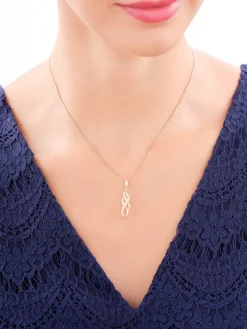 Zawieszka z żółtego złota z brylantami - 0,02 ct - próba 585