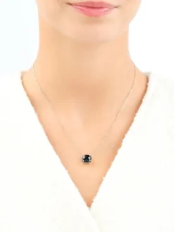 Zawieszka z żółtego złota z czarnymi brylantami i onyksem - próba 585