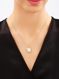 Zawieszka z żółtego złota z diamentem - puzderko - koło - 0,005 ct - próba 375