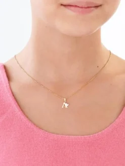 Zawieszka z żółtego złota z diamentem - litera A - 0,004 ct - próba 375